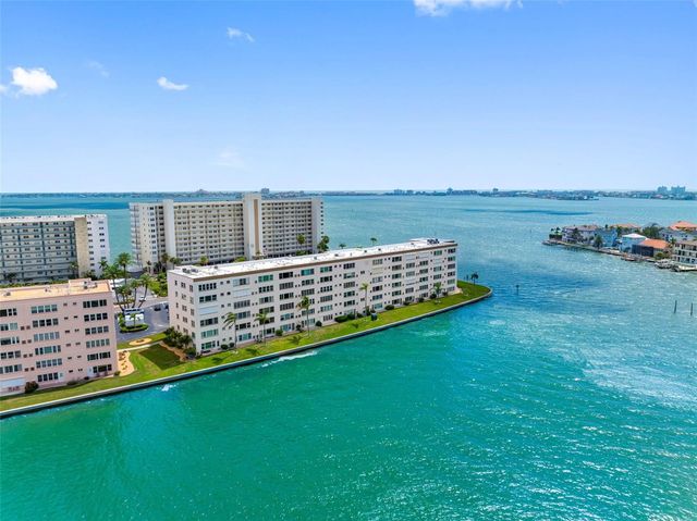 6075 SHORE BOULEVARD S 315, Gulfport, FL 33707