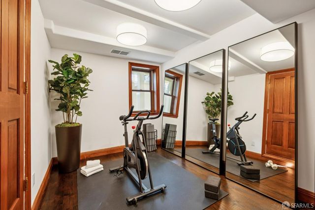 2101 Divisadero Street, San Francisco, CA 94115