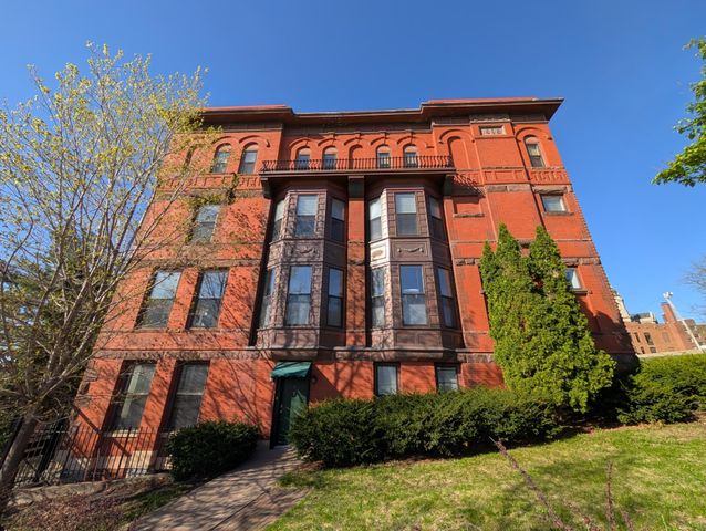 162 College Avenue W 5, Saint Paul, MN 55102
