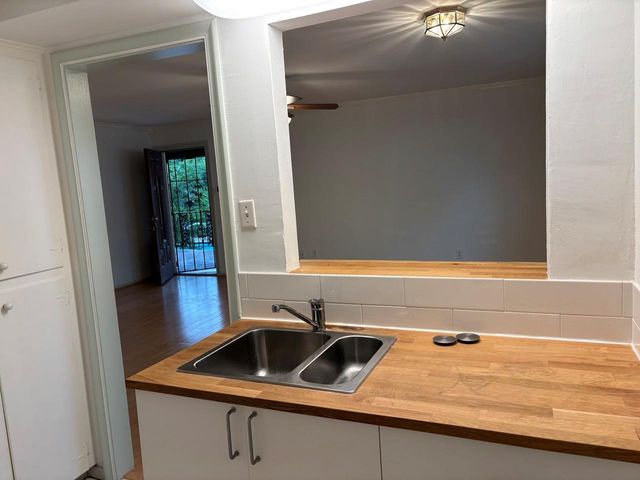 5216 Arboles Drive 8, Houston, TX 77035