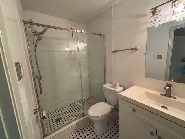 5216 Arboles Drive 8, Houston, TX 77035