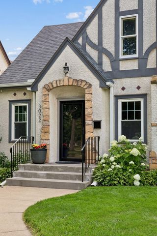 3022 Hayes Street NE, Minneapolis, MN 55418