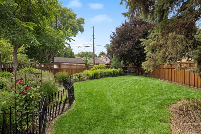 3022 Hayes Street NE, Minneapolis, MN 55418