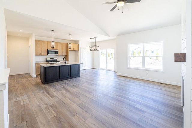1954 Sequoia Drive, Janesville, WI 53545