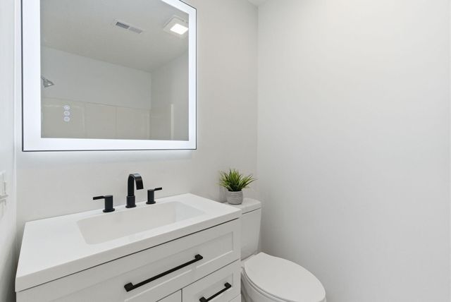 140 Salem Court, Georgetown, KY 40324