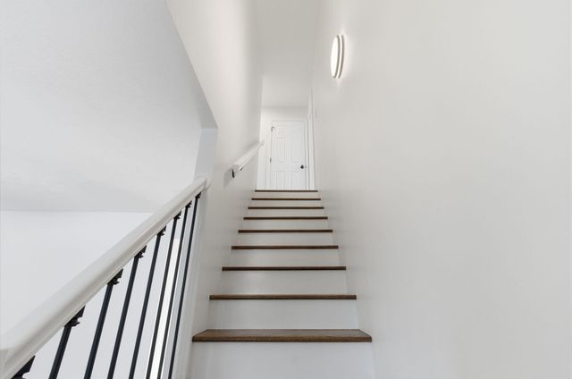 140 Salem Court, Georgetown, KY 40324