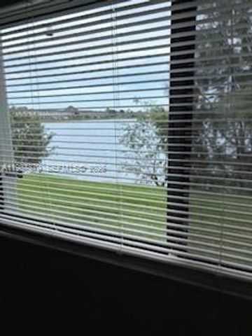 468 NE 206th Ln 107, Miami, FL 33179