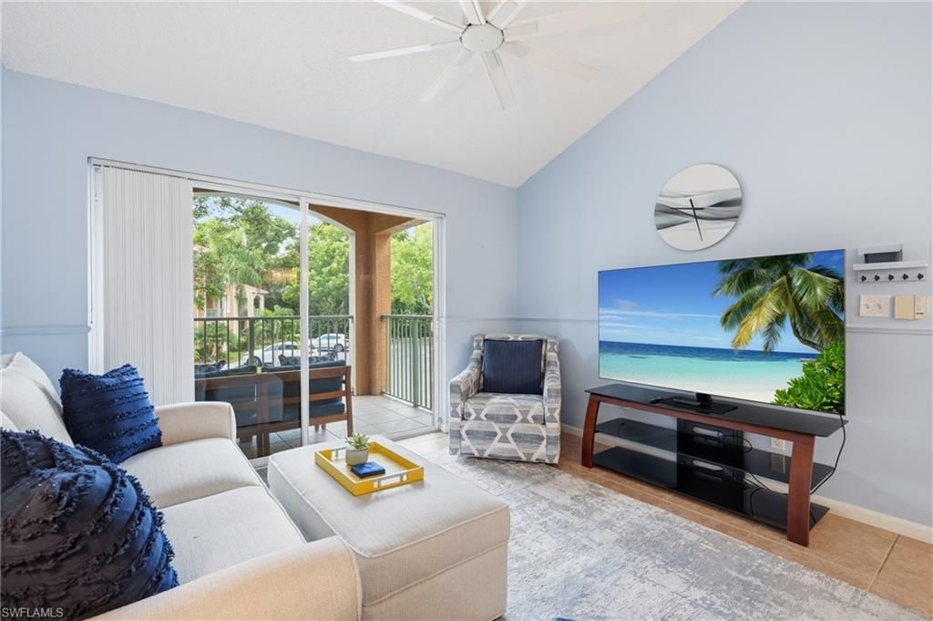 1270 Wildwood Lakes BLVD 208, NAPLES, FL 34104 — photo 4