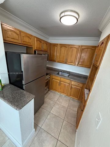 3901 SW 109th Ave 4, Miami, FL 33165