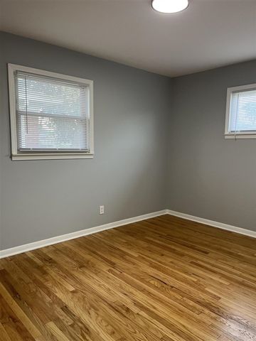 25454 Pattow Street, Roseville, MI 48066