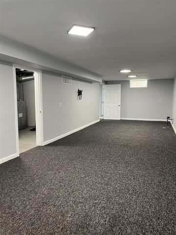 25454 Pattow Street, Roseville, MI 48066