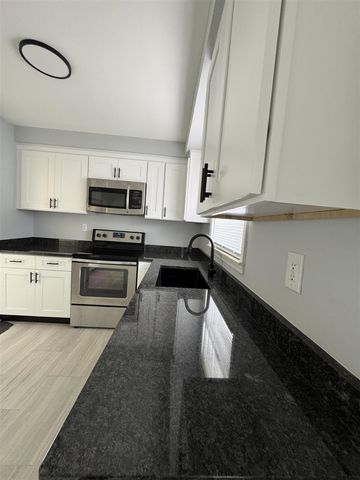 25454 Pattow Street, Roseville, MI 48066