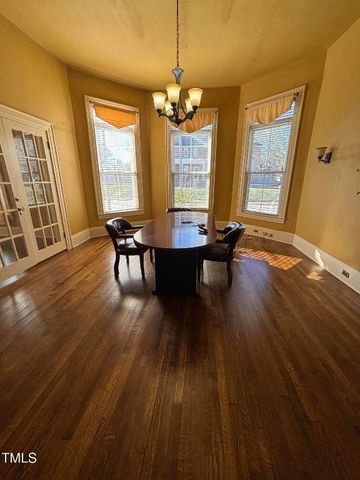 726 S Garnett Street, Henderson, NC 27536