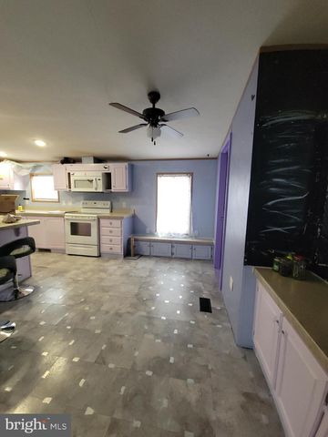 107 OAK KNOLL EST, Elizabethtown, PA 17022