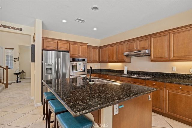 1729 Isabella Way, Upland, CA 91784