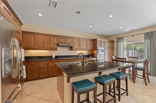 1729 Isabella Way, Upland, CA 91784