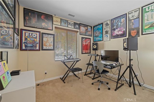 1729 Isabella Way, Upland, CA 91784