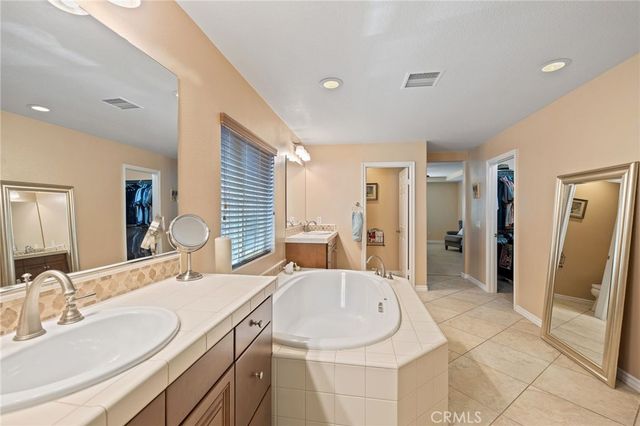 1729 Isabella Way, Upland, CA 91784