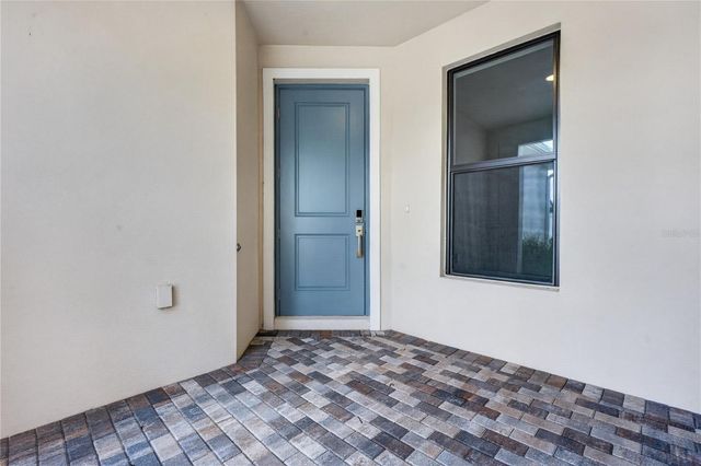 5888 WINDBREAK COURT, Apollo Beach, FL 33572