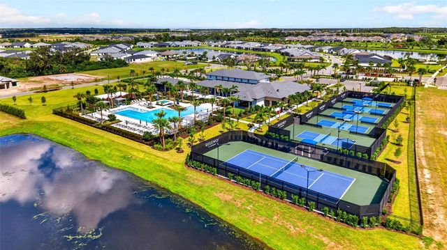 5888 WINDBREAK COURT, Apollo Beach, FL 33572