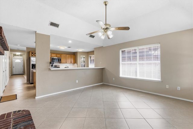 1622 Glenmore Drive, Lewisville, TX 75077