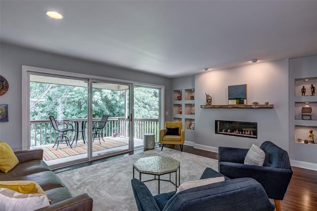 1312 Knollwood Trail, Altoona, WI 54720