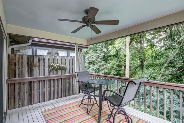 1312 Knollwood Trail, Altoona, WI 54720