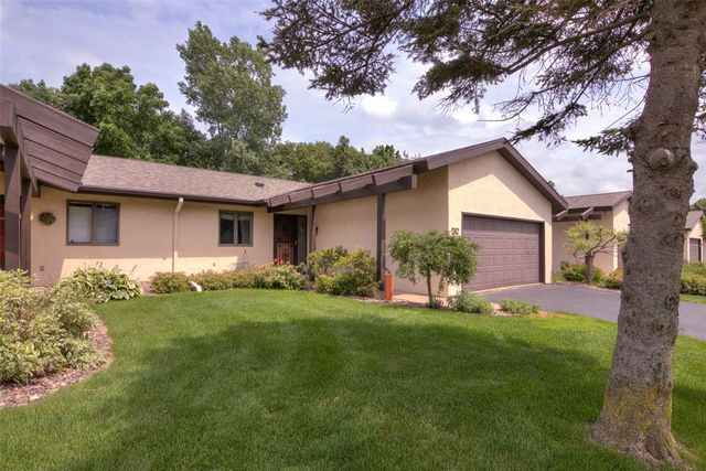 1312 Knollwood Trail, Altoona, WI 54720