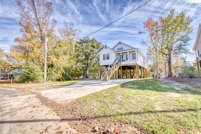 4441 Audubon Trail, Biloxi, MS 39532