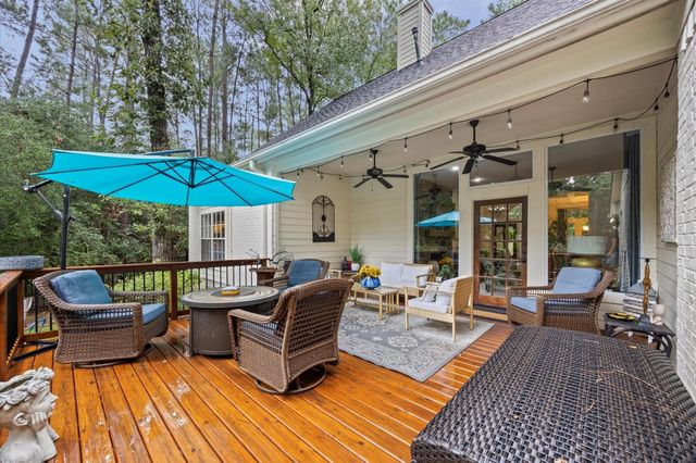 6203 Fieldwood Lane, Conroe, TX 77304