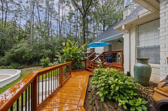 6203 Fieldwood Lane, Conroe, TX 77304