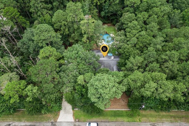 6203 Fieldwood Lane, Conroe, TX 77304