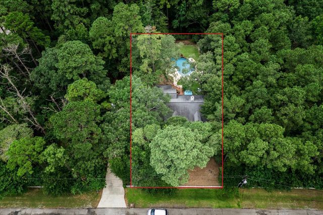 6203 Fieldwood Lane, Conroe, TX 77304