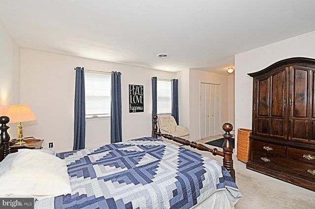 31 FARBER DR, Chalfont, PA 18914