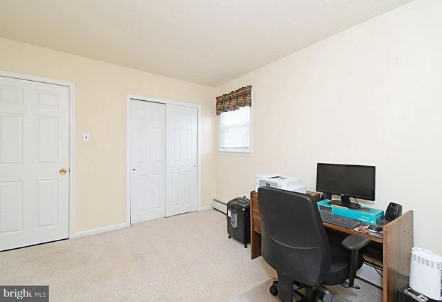 31 FARBER DR, Chalfont, PA 18914