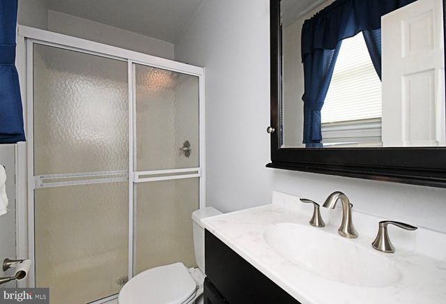 31 FARBER DR, Chalfont, PA 18914
