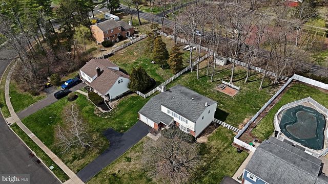 31 FARBER DR, Chalfont, PA 18914