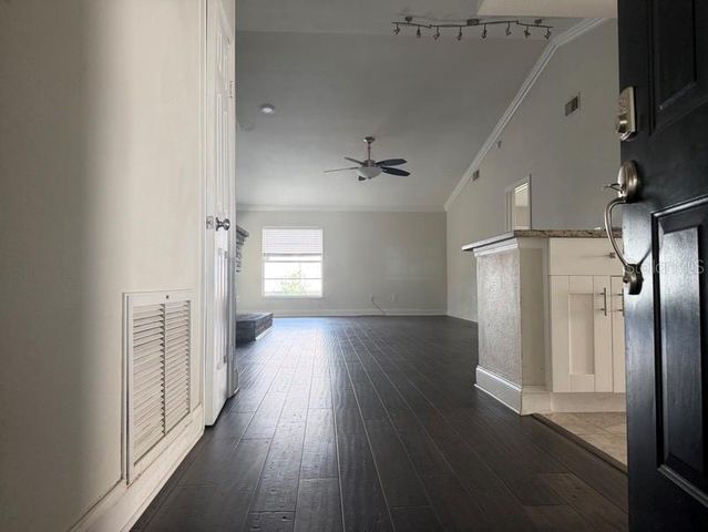 8753 HAMPDEN DRIVE, Tampa, FL 33626