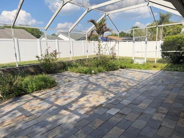 8753 HAMPDEN DRIVE, Tampa, FL 33626