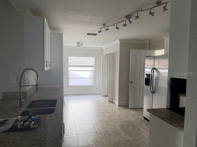 8753 HAMPDEN DRIVE, Tampa, FL 33626