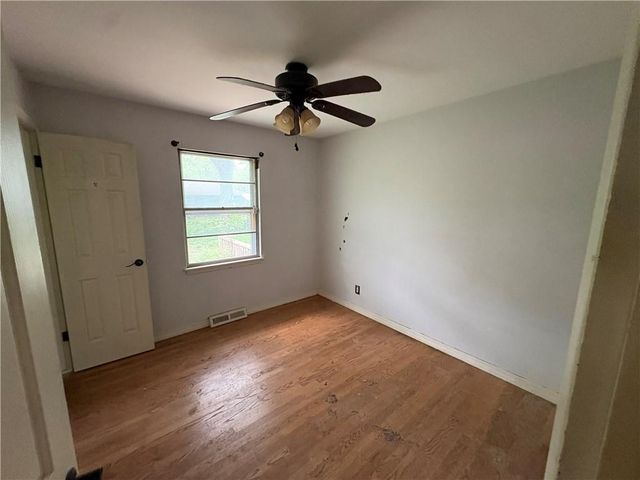 4514 E 113th Street, Kansas City, MO 64137