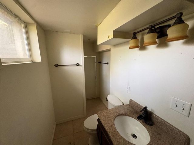 4514 E 113th Street, Kansas City, MO 64137