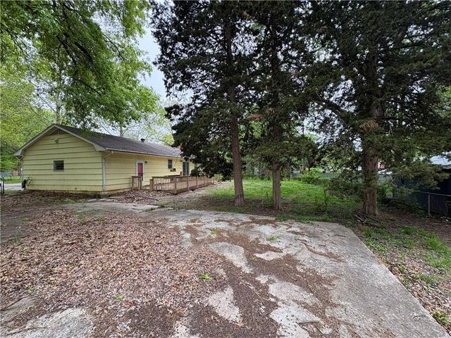 4514 E 113th Street, Kansas City, MO 64137