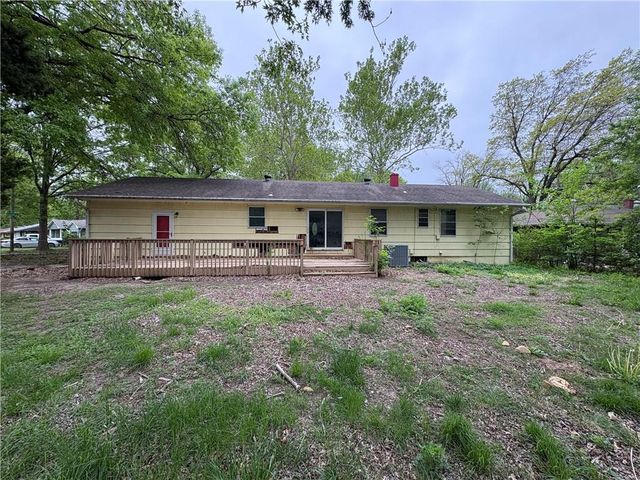 4514 E 113th Street, Kansas City, MO 64137