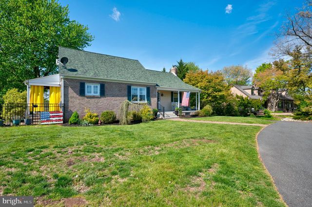1726 SWAMP PIKE, Gilbertsville, PA 19525