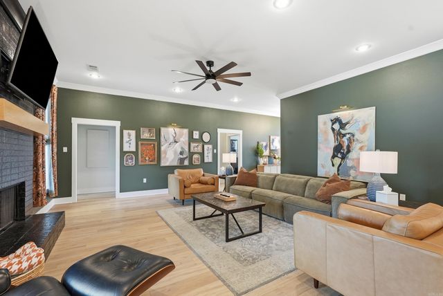 1680 Pearce Drive, Conway, AR 72034