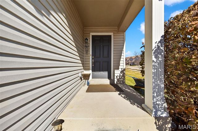 355 Wild Oak Drive, O'fallon, MO 63368