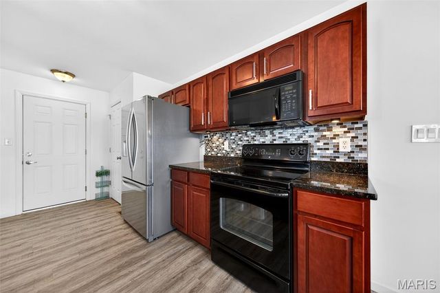 355 Wild Oak Drive, O'fallon, MO 63368