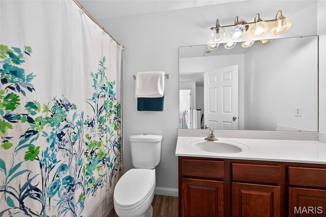 355 Wild Oak Drive, O'fallon, MO 63368