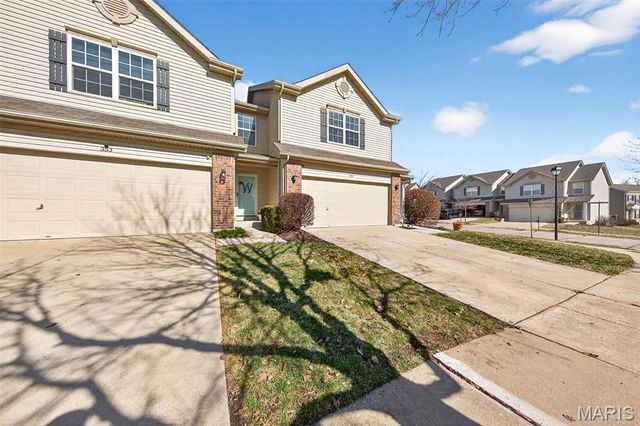355 Wild Oak Drive, O'fallon, MO 63368